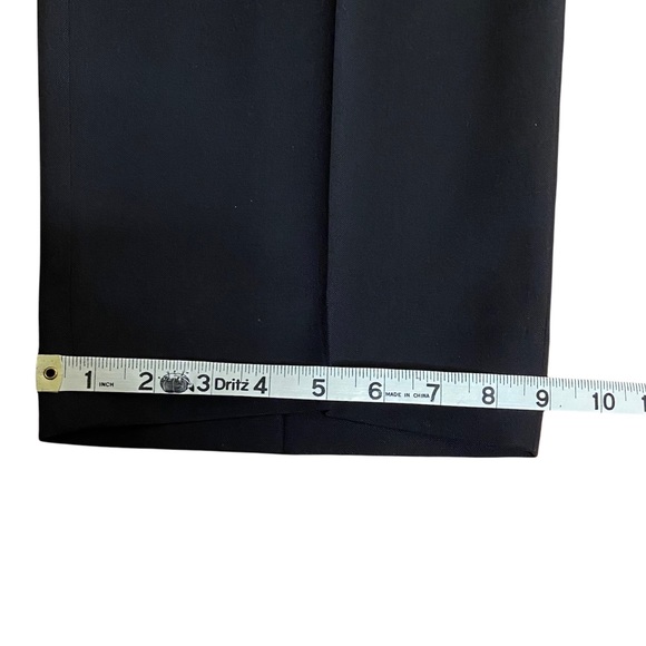 Jones New York Dark Blue Wool Suit, 44R 38 - Picture 15 of 16